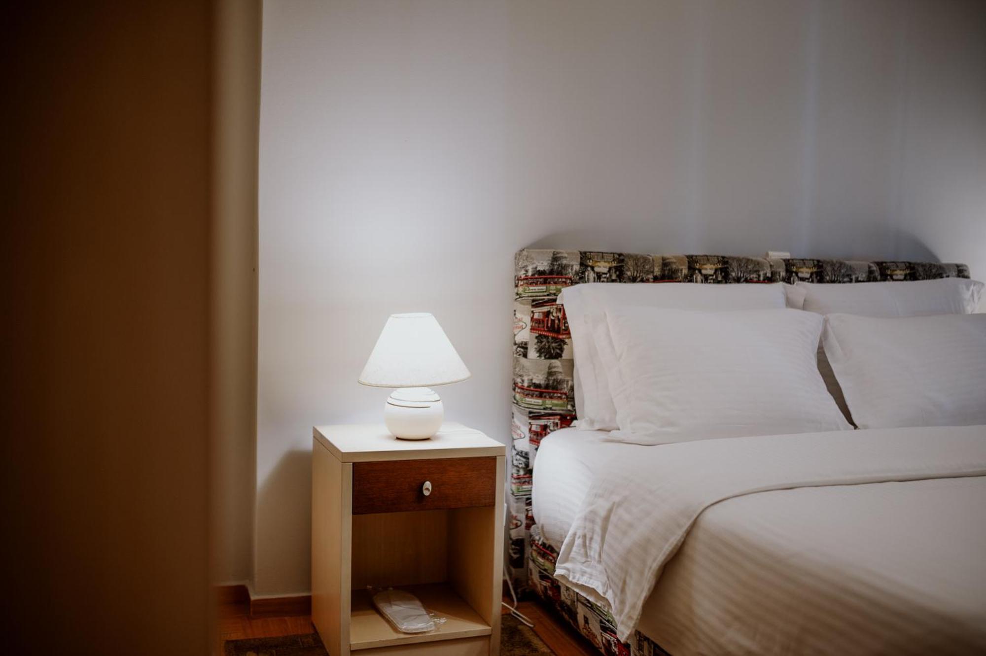 Cozy & Relaxing Apartments-Agia Paraskevi Ateny Zewnętrze zdjęcie